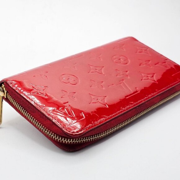 Louis Vuitton Monogram Vernis Zippy Red wallet; - Picture 7 of 16